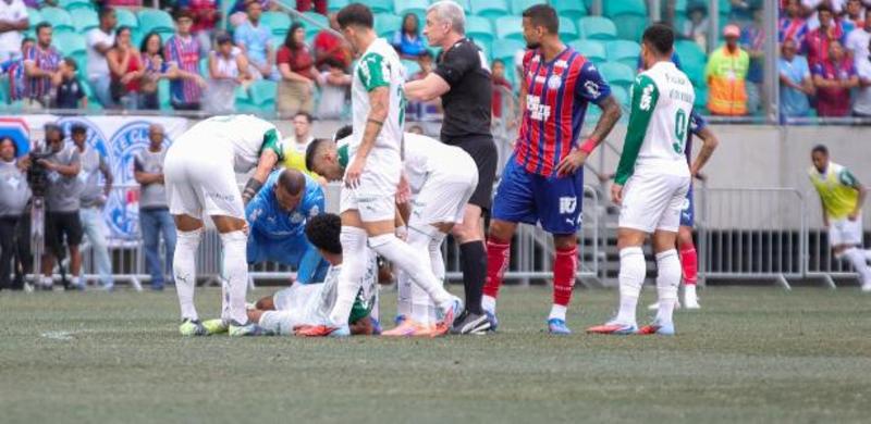 O futebol que lute sobre os campos