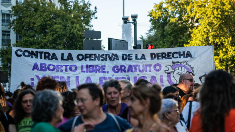 Latido fetal y pseudociencia: así prepara el terreno la derecha para limitar el derecho al aborto