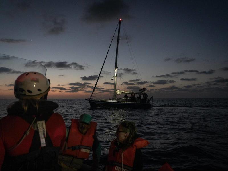 La Flotilla ci piglia in giro, Scotto facce ride e i Pro Pal: quindi, oggi…