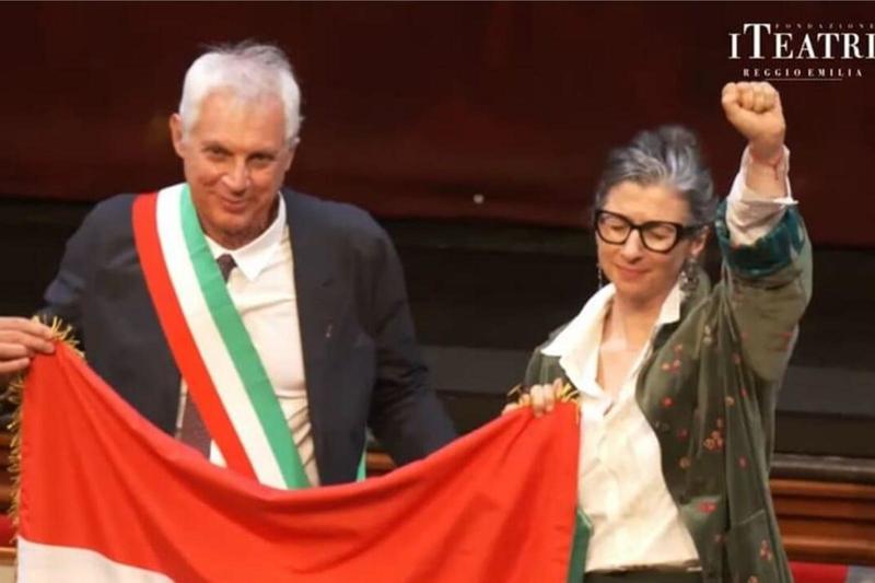 Cosa è successo tra Francesca Albanese e il sindaco di Reggio Emilia: la storia spiegata dall’inizio