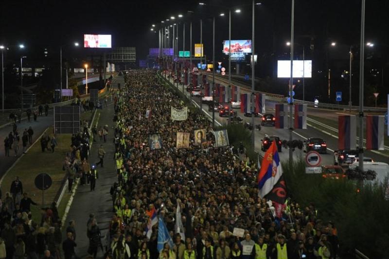 Završene komemorativne šetnje širom Srbije: Studenti pozvali na novi skup 1. novembra (VIDEO, FOTO)