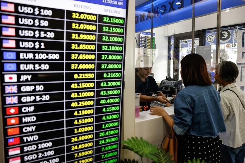 A Runaway Currency Is Putting Thailand in a Tight Spot
