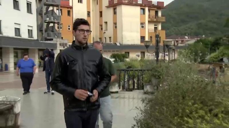 Parla Mario, il figlio sopravvissuto: “Non pensavo che papà potesse arrivare a tanto, travolto dal senso di colpa”