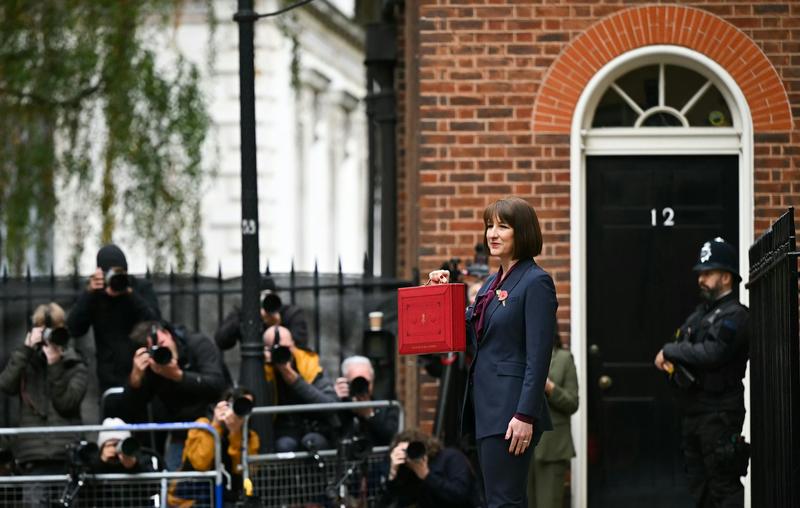 Shutdowns are as American as apple pie − in the UK and elsewhere, they just aren’t baked into the process