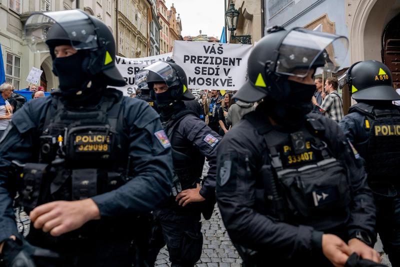 Tschechien vor schicksalhafter Parlamentswahl: Mehr Westen oder weniger?