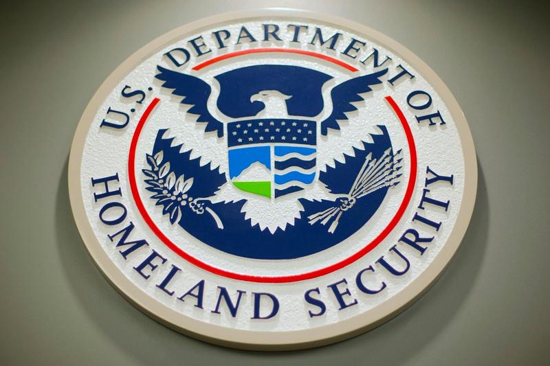 Government Shutdown Leaves US Cyber Defenses Weaker, Insiders Say
