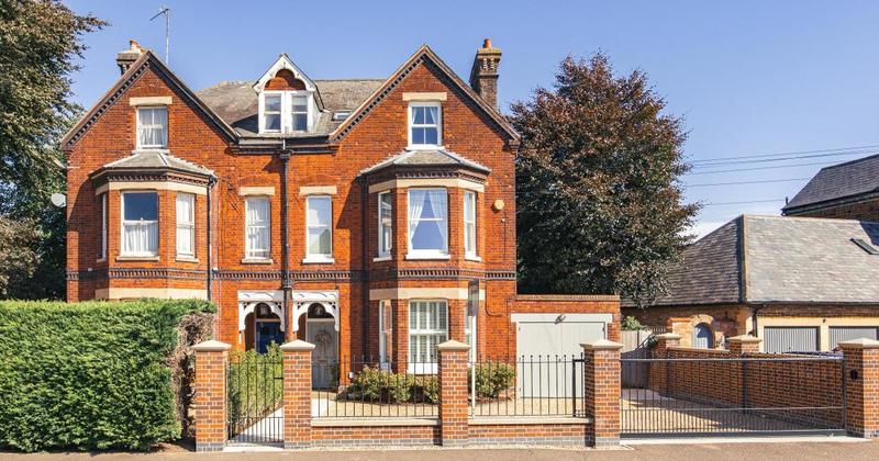 Six-bedroom townhouse for sale in King’s Lynn at £600,000 guide