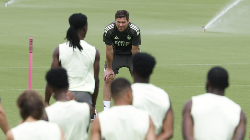 David Sánchez señala a Xabi Alonso: 