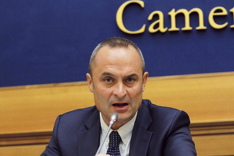 «Subito il sì alle regole sul sequestro degli smartphone», dice Forza Italia