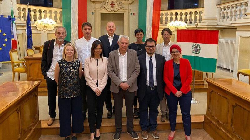 Bufera Albanese, crisi maggioranza. Sindaco e staff sotto accusa: “Verifica politica sul mandato”