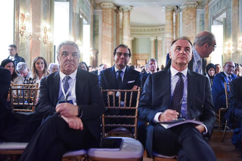 Taglio Irpef sotto i 50mila euro, mini-Ires, idea rottamazione e 10 miliardi di incentivi alle imprese: cosa c’è nella manovra