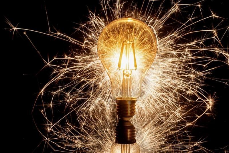 Mr. President, Please Make ‘Lightbulbs’ Great Again