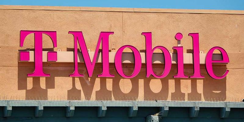 Boycott T-Mobile—and All Trump Collaborators