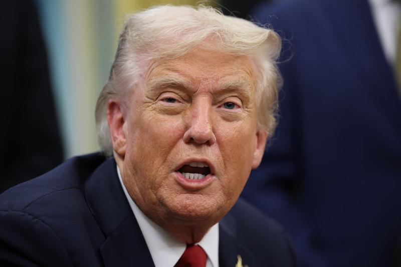 Trump’s New AI Video Mocking Hakeem Jeffries Is His Dumbest Yet
