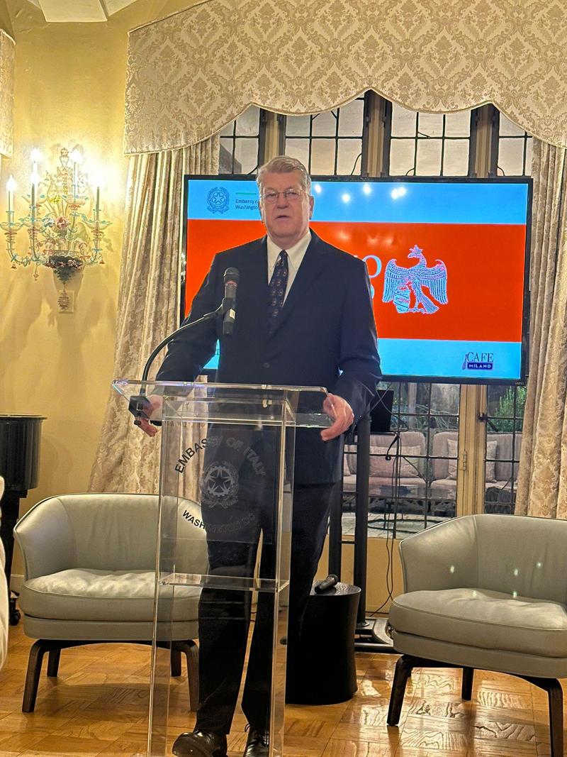 Steven Clemons è il vincitore dell'Urbino Award 2025