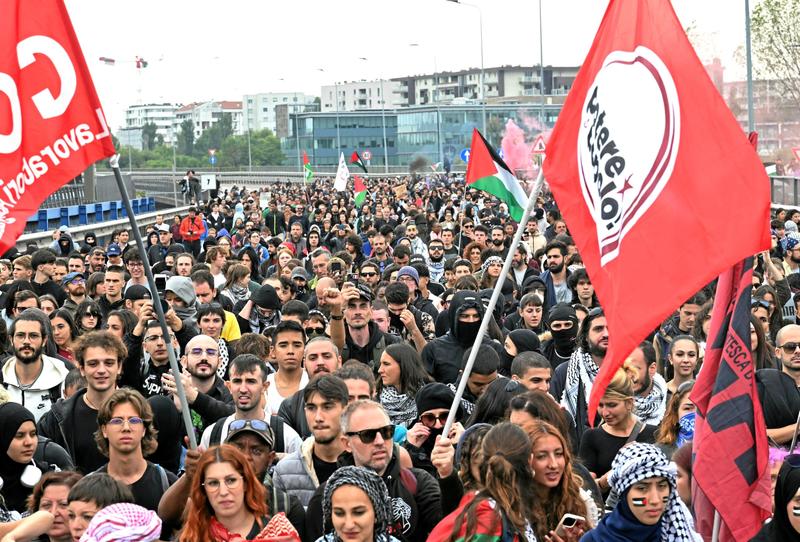 Großdemos in Italien: Plötzlich aufgewacht