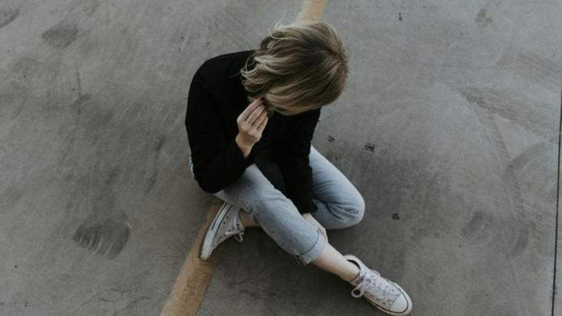 «Il problema degli adolescenti? Noi adulti fragili e incoerenti»