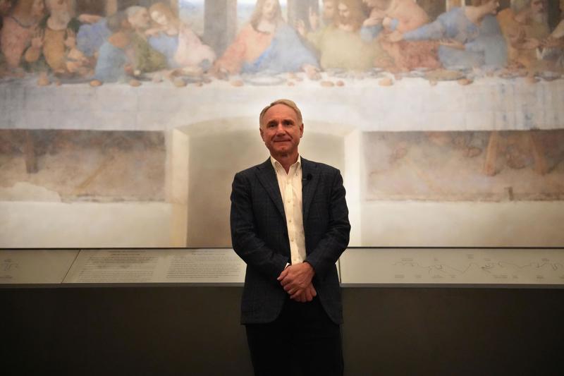 Dan Brown, l’interista, promuove il piano del nuovo San Siro: “Cambiare può essere positivo”