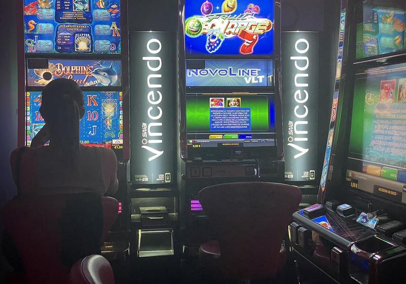 Monza mette il limite a slot e videopoker. Quali sono gli orari in cui non si può giocare