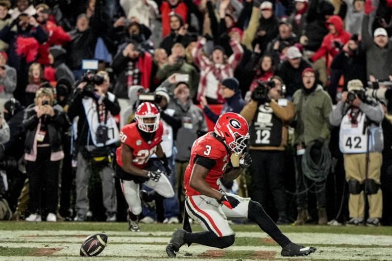 More Government Control Over College Sports Is the Wrong Fix