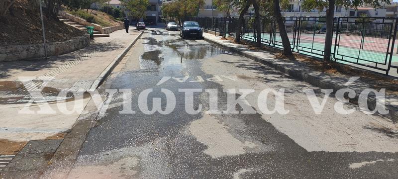 Και τα νερά… χάνονται...