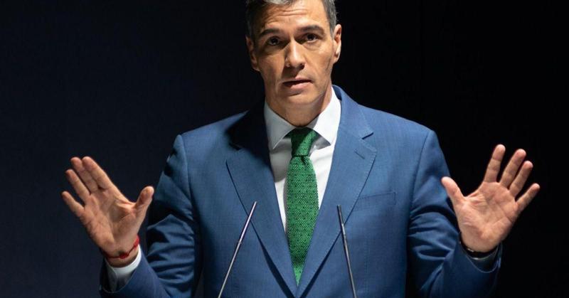 Sánchez, gobernar es vivir en Moncloa