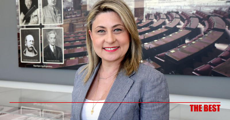 Σταθερή στις απόψεις μου, σταθερά στη σωστή πλευρά της ιστορίας