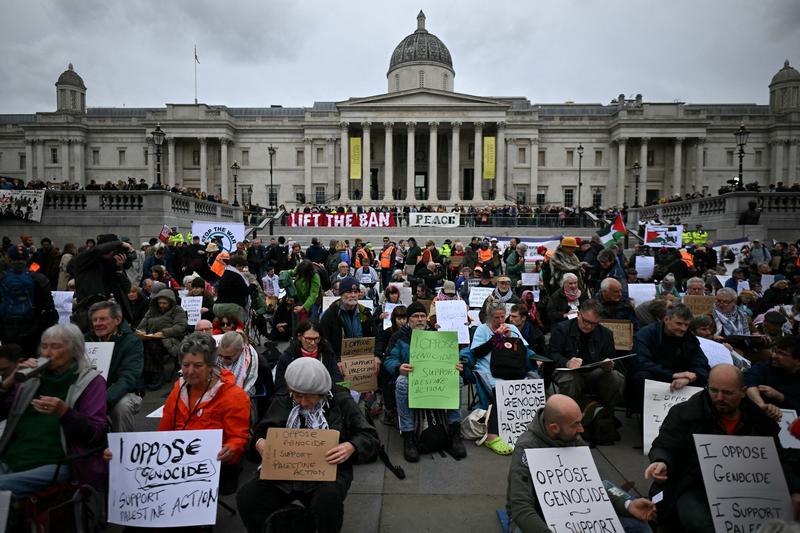 London police arrest 355 at anti-Israel protest held despite pleas from cops, gov’t