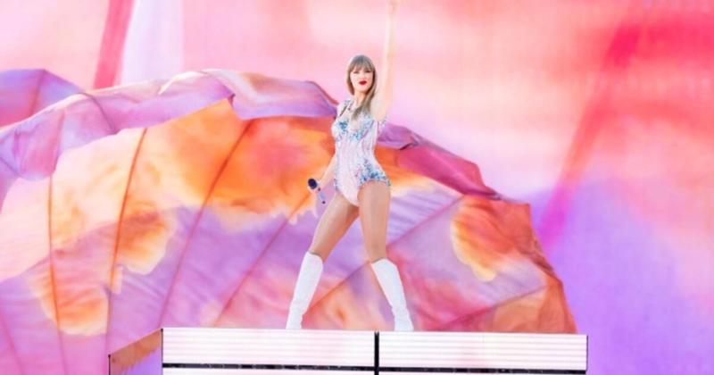 «The Life of a Showgirl»: Κυκλοφόρησε το 12ο άλμπουμ της Τέιλορ Σουίφτ