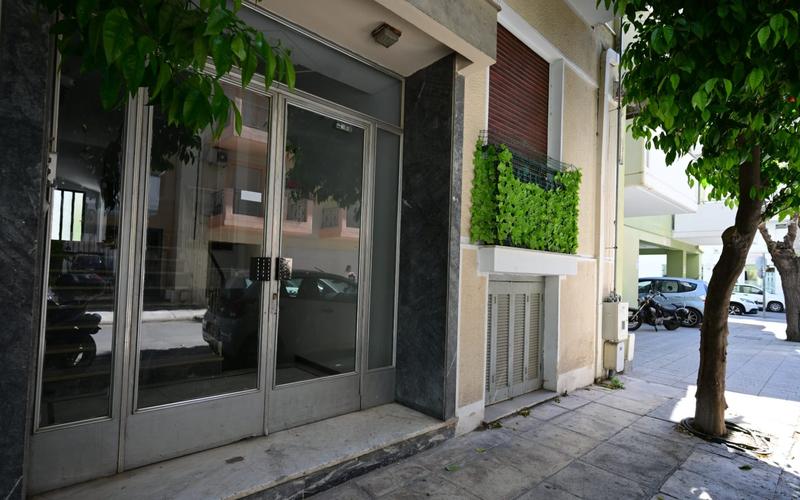 Πώς βάφτισαν τους κοινόχρηστους χώρους μιας πολυκατοικίας επιχείρηση