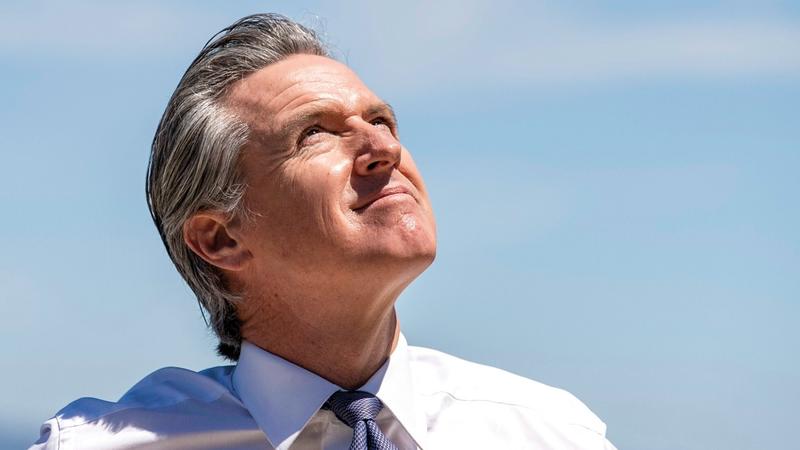 Gavin Newsom | Der Demokrat, der Trump imitiert und Kirk einlud: Will Gavin Newsom US-Präsident werden?