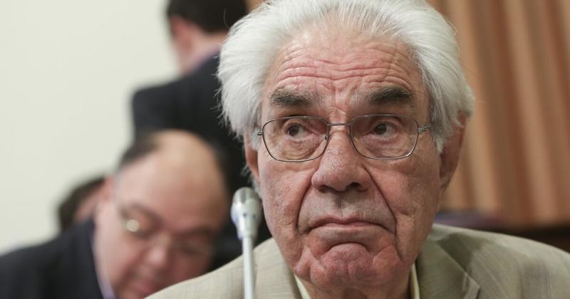 Έφυγε από τη ζωή ο συνταγματολόγος Γιώργος Κασιμάτης