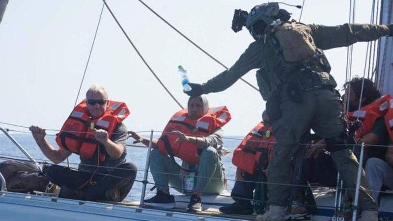 I flotilleros e le risate di Togliatti e Monicelli