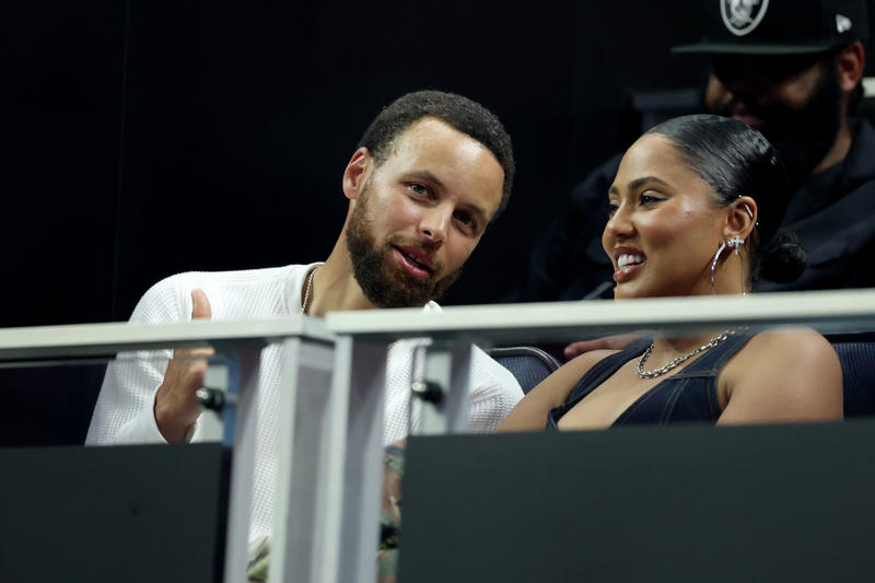 Ayesha Curry back in spotlight for comments about marriage to Steph Curry
