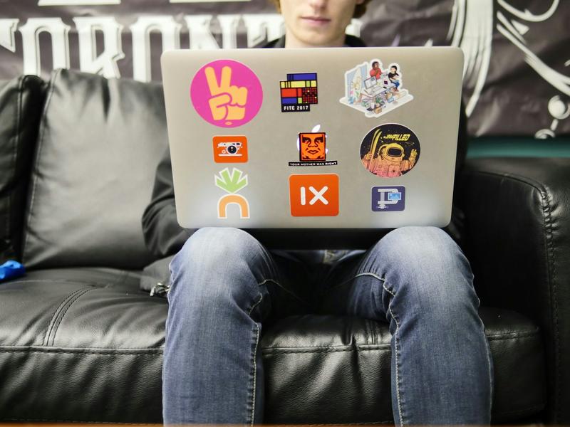 More than a quarter of Canadian teens have experienced sexual violence online
