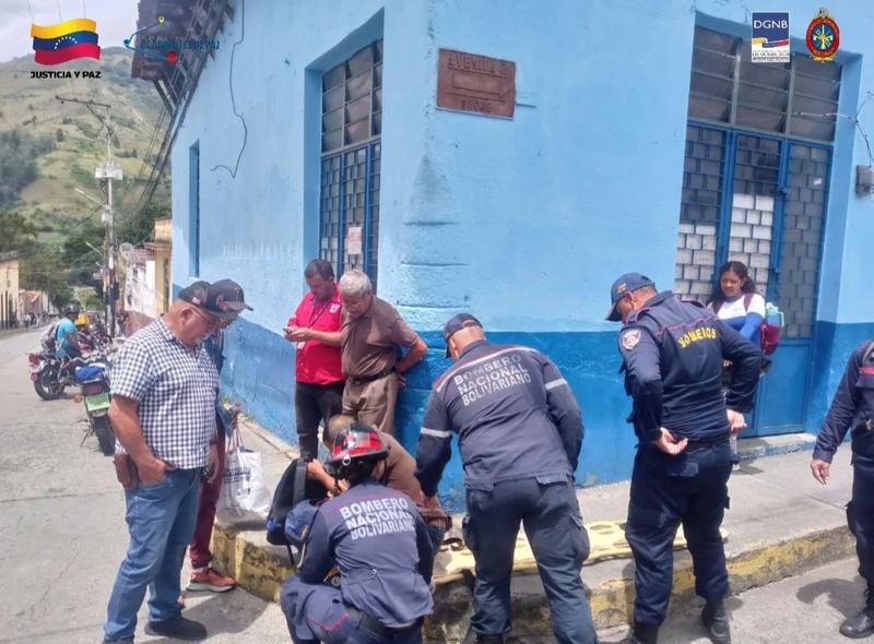 Accidente vial en el centro de Boconó deja una persona lesionada  Accidente vial en el centro de Boconó deja una persona lesionada
