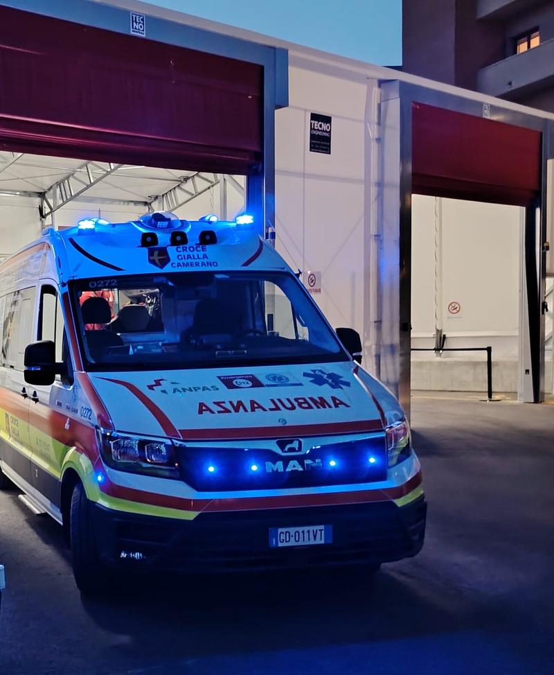 Malore mentre gioca a calcetto: 37enne in gravi condizioni