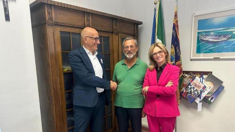 Una vita al servizio del paziente, il dottor Paolo De Pieri va in pensione