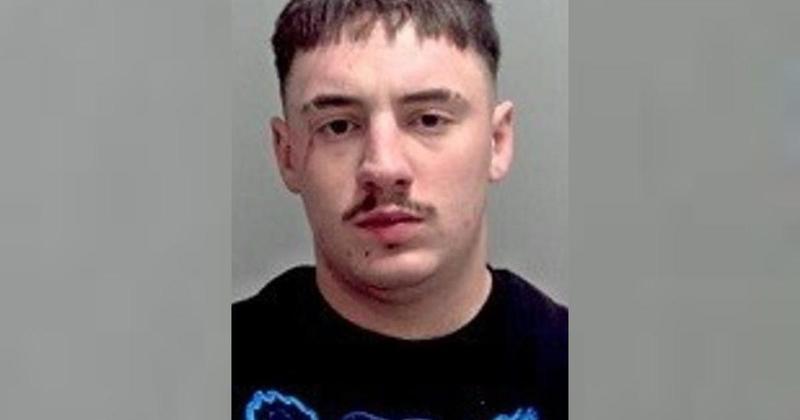 Man wanted on recall to prison for breaching licence