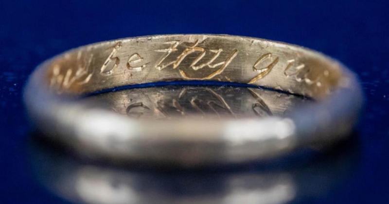 Ring with rare inscription found in Norfolk field fails sell at auction
