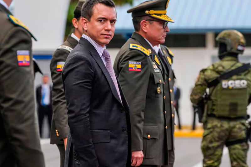 Ecuador frente a la voracidad del hiperpresidencialismo, por Gabriel Hidalgo Andrade