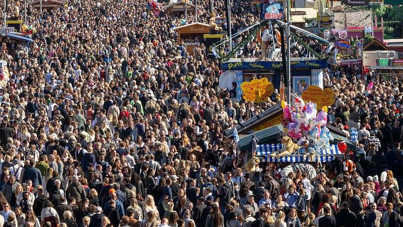 Wie kam es zur Überfüllung am Wiesn-Samstag?
