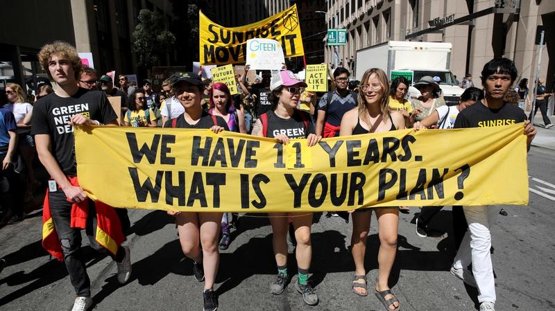 Sunrise Movement’s New Focus: Fighting Authoritarianism