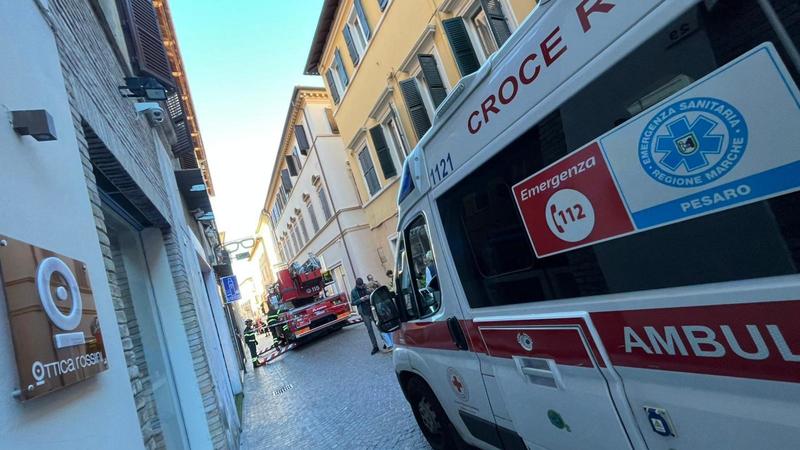 Panico a Palazzo Perticari, scatta l’allarme antincendio