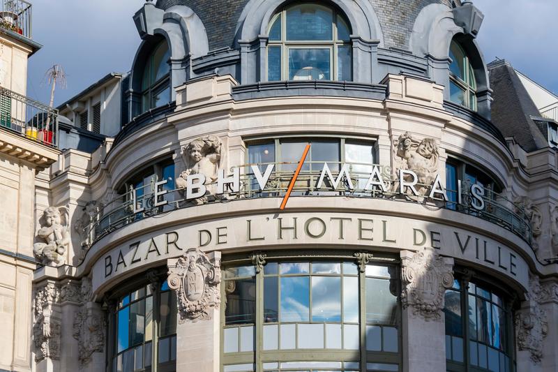 Ultrafast-fashion et grands magasins : un pacte dangereux pour les consommateurs et la planète