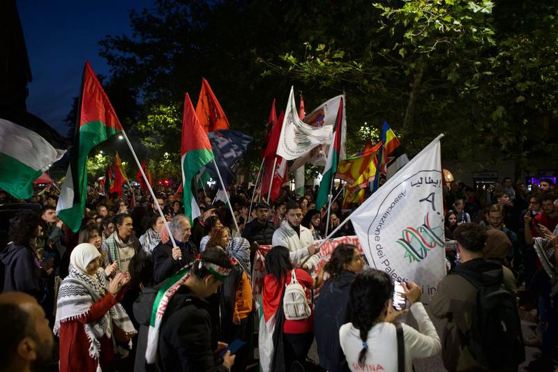Corteo pro Gaza e Flotilla a Milano: “La città sa da che parte stare”. La diretta