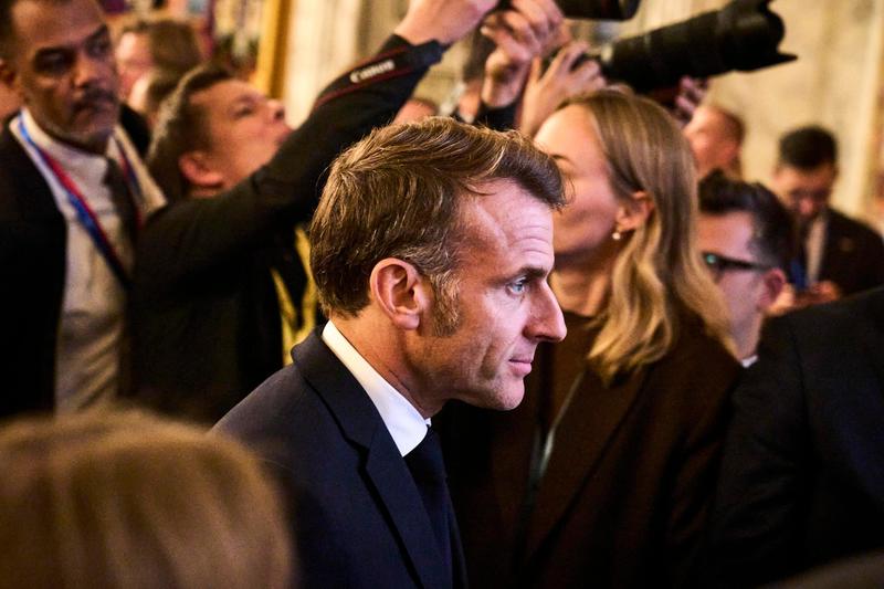 Debito fuori controllo, stipendi al palo e governo nel caos: perché la Francia è in un vicolo cieco