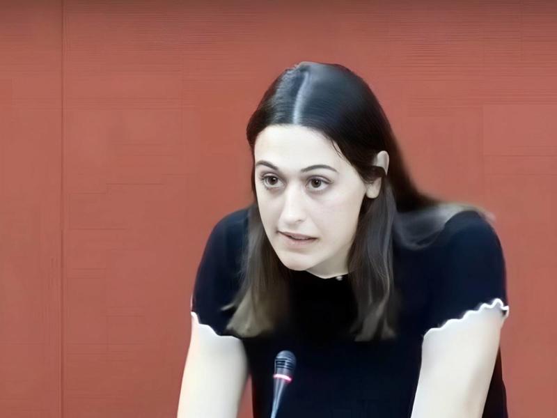 Dove sono le femministe?, Macron che casino e Sottocorona: quindi, oggi...