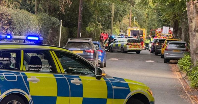 Man in life-threatening condition after crashing into wall in Golden Triangle