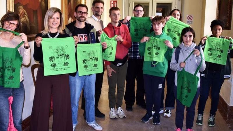 «La mente è il tuo giardino». Una borsa per prendersene cura